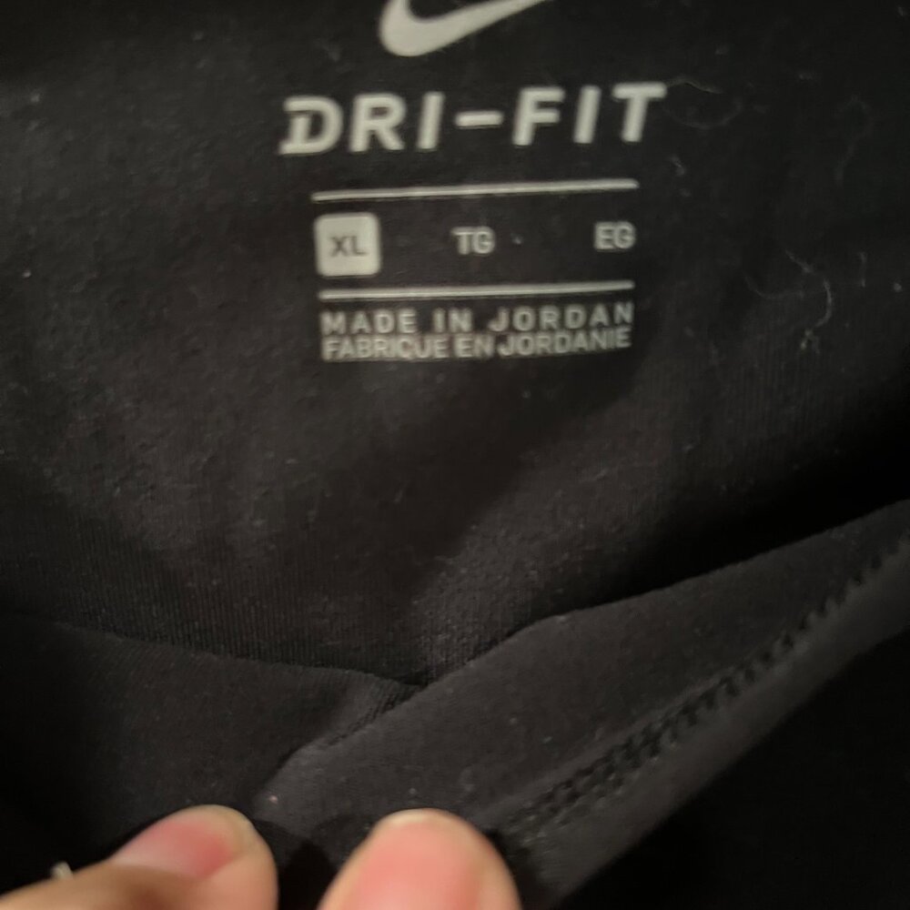 Nike workout pants - Picture 2 of 3